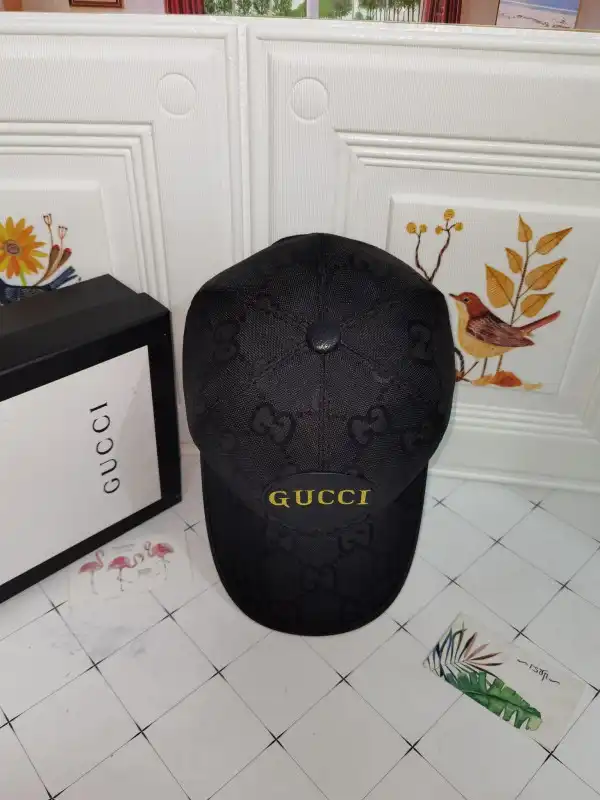 Bagsoffer GUCCI HAT