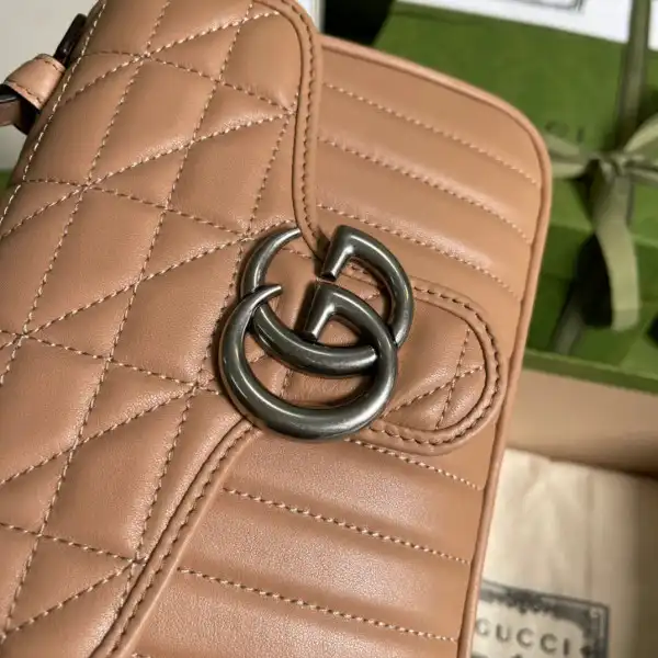 GUCCI GG Marmont Mini Top Handle Bag