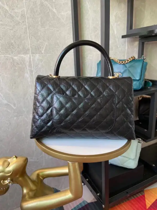 First bag ru CHANEL COCO HANDLE BAG