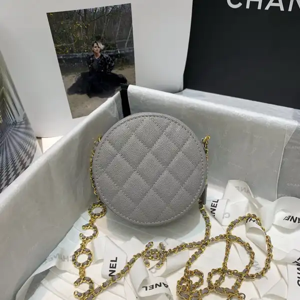 CHANEL ROUND BAG