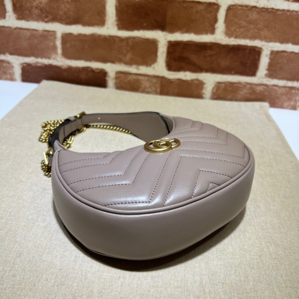 HOT SALE GUCCI GG Marmont half-moon-shaped mini bag