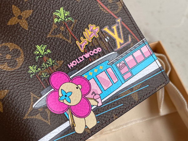 LOUIS VUITTON PASSPORT COVER