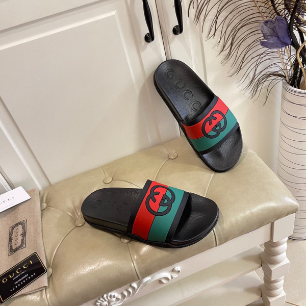 HOT SALE GUCCI Interlocking G slide sandal