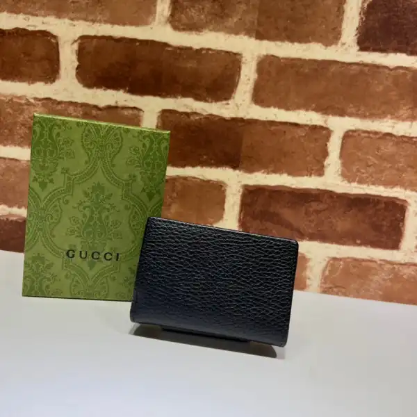 Gucci GG Marmont medium wallet