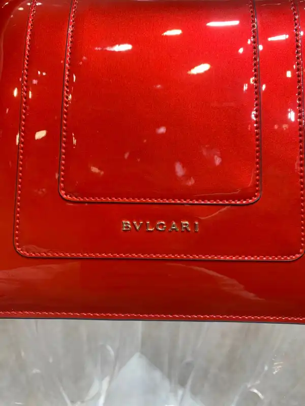 Bagsoffer BVLGARI SERPENTI FOREVER TOP HANDLE