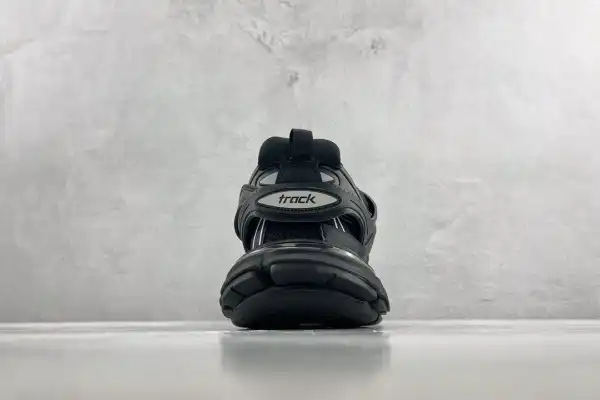 BALENCIAGA RUNNER SNEAKER