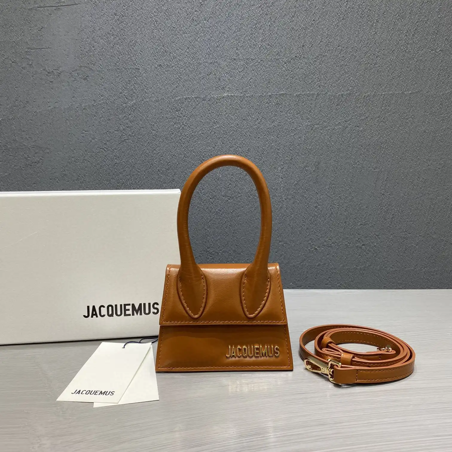 JACQUEMUS Le Chiquito Mini Bag