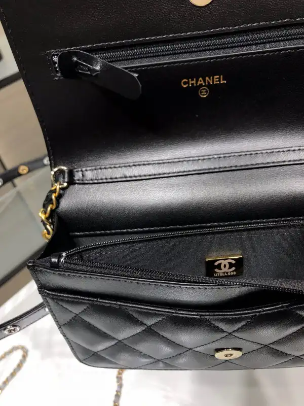 CHANEL WALLET