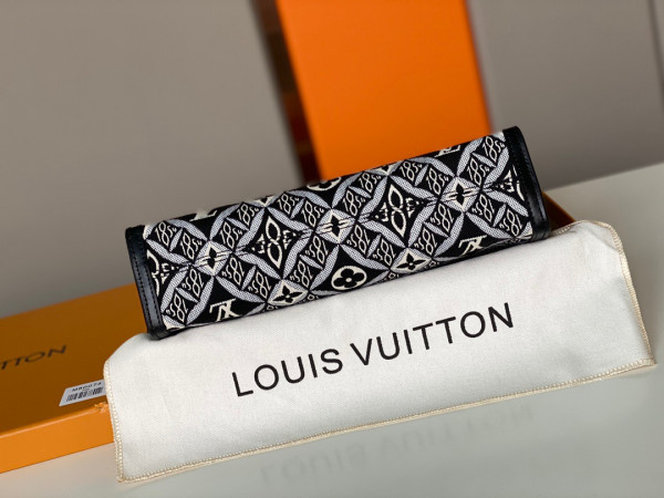 [FREE SHIPPING] LOUIS VUITTON SINCE 1854 TOILETRY POUCH 26