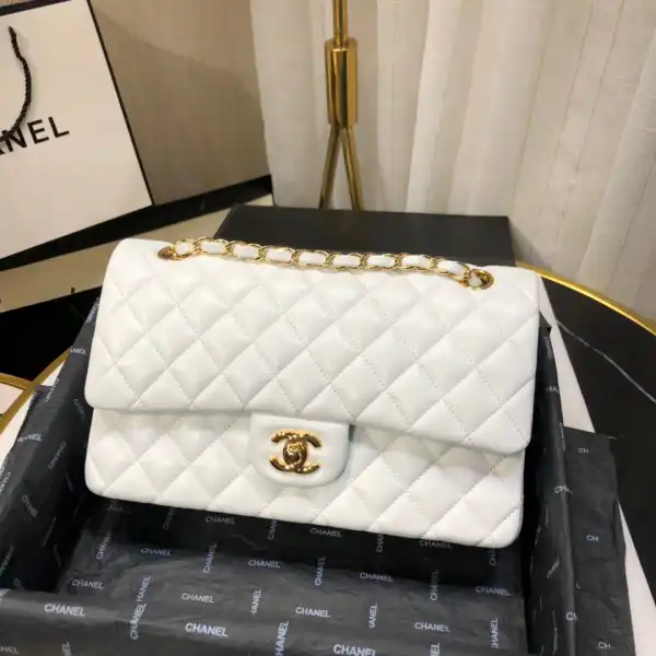 First bag ru CHANEL FLAP BAG LAMBSKIN