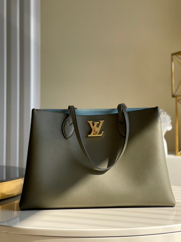 HOT SALE LOUIS VUITTON LOCKME SHOPPER