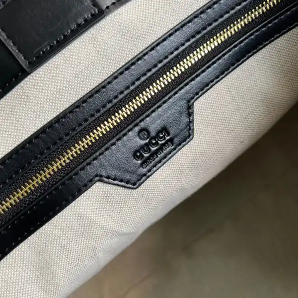 GUCCI GG matelassé leather medium tote