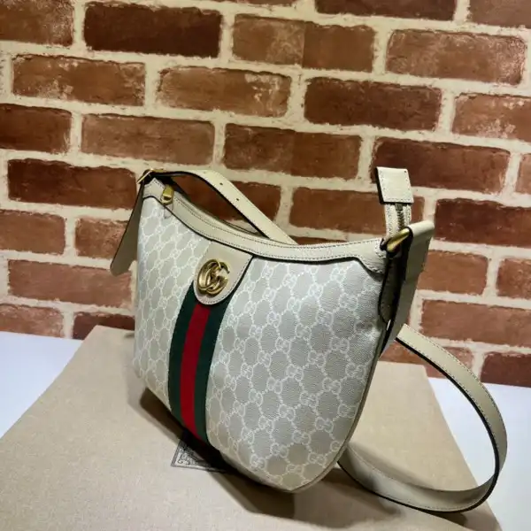 GUCCI Ophidia GG small shoulder bag