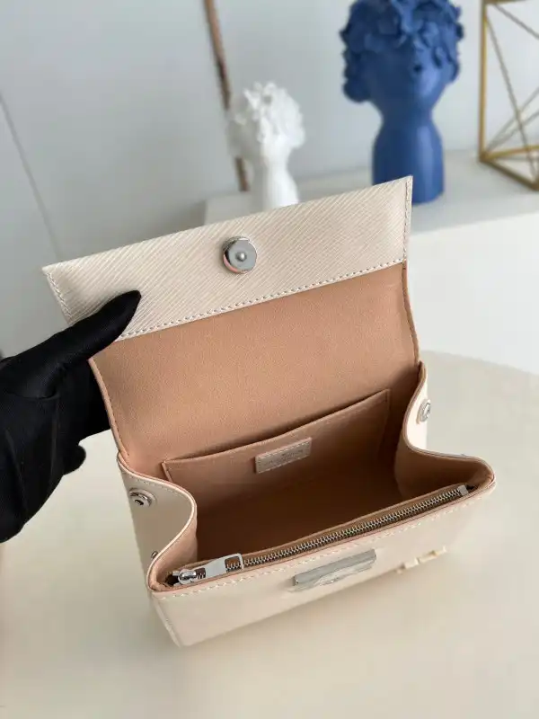 Rep LOUIS VUITTON CLUNY MINI