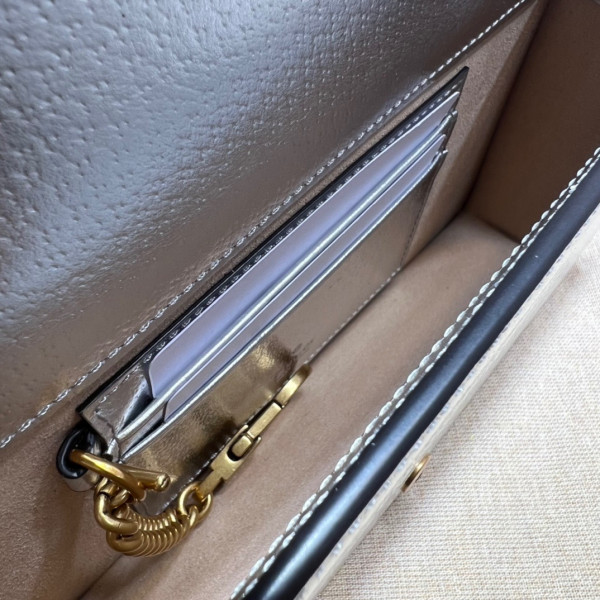 HOT SALE Gucci Diana mini bag with bamboo