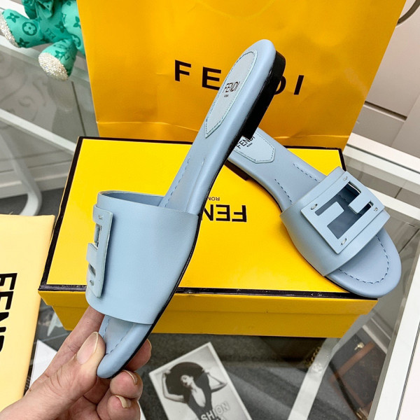 HOT SALE Fendi Signature