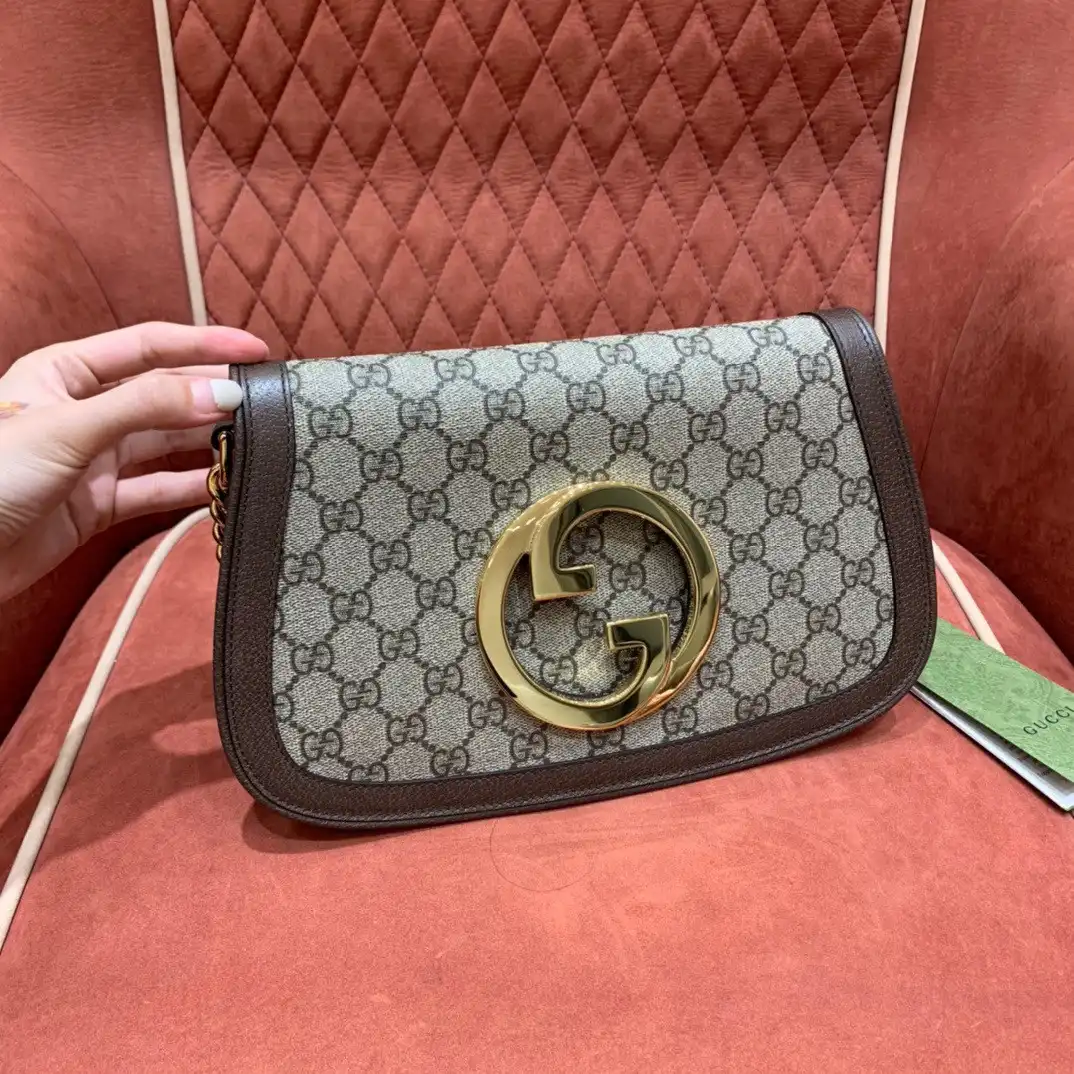 Gucci Blondie shoulder bag