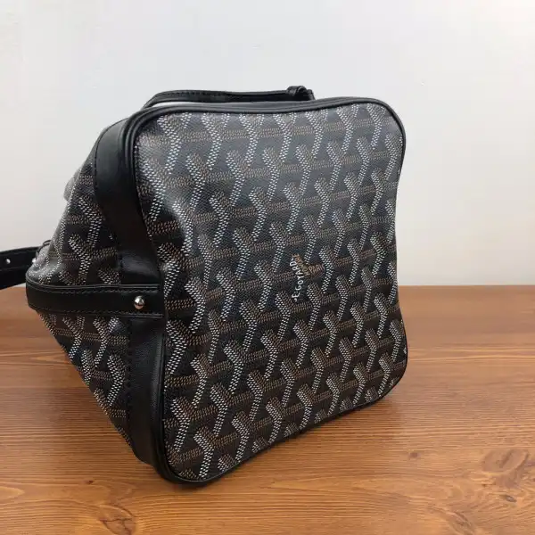 GOYARD PETITE FLOT