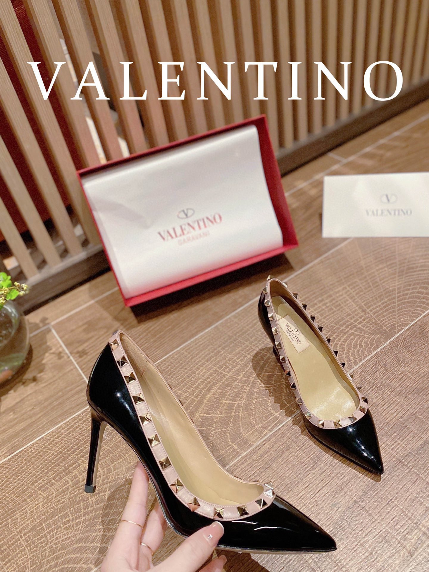 HOT SALE VALENTINO ROCKSTUD HIGH HEELS