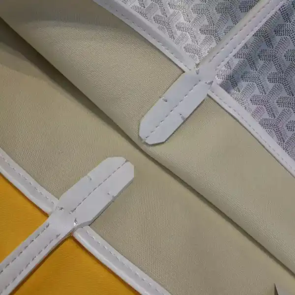 GOYARD TOTE BAG