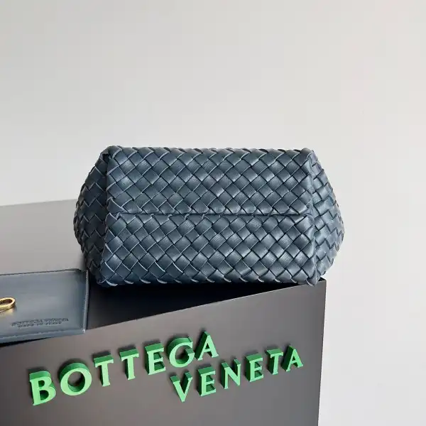 Bagsoffer BOTTEGA VENETA MINI CABAT