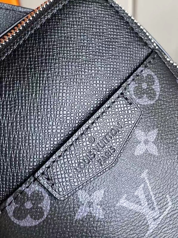 HOT SALE LOUIS VUITTON OUTDOOR SLINGBAG