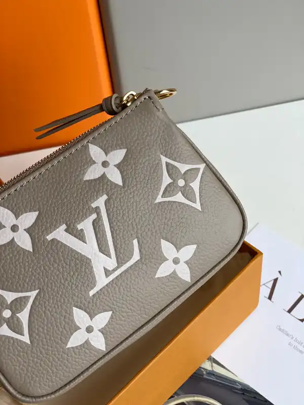 Cheap LOUIS VUITTON MINI POCHETTE ACCESSOIRES