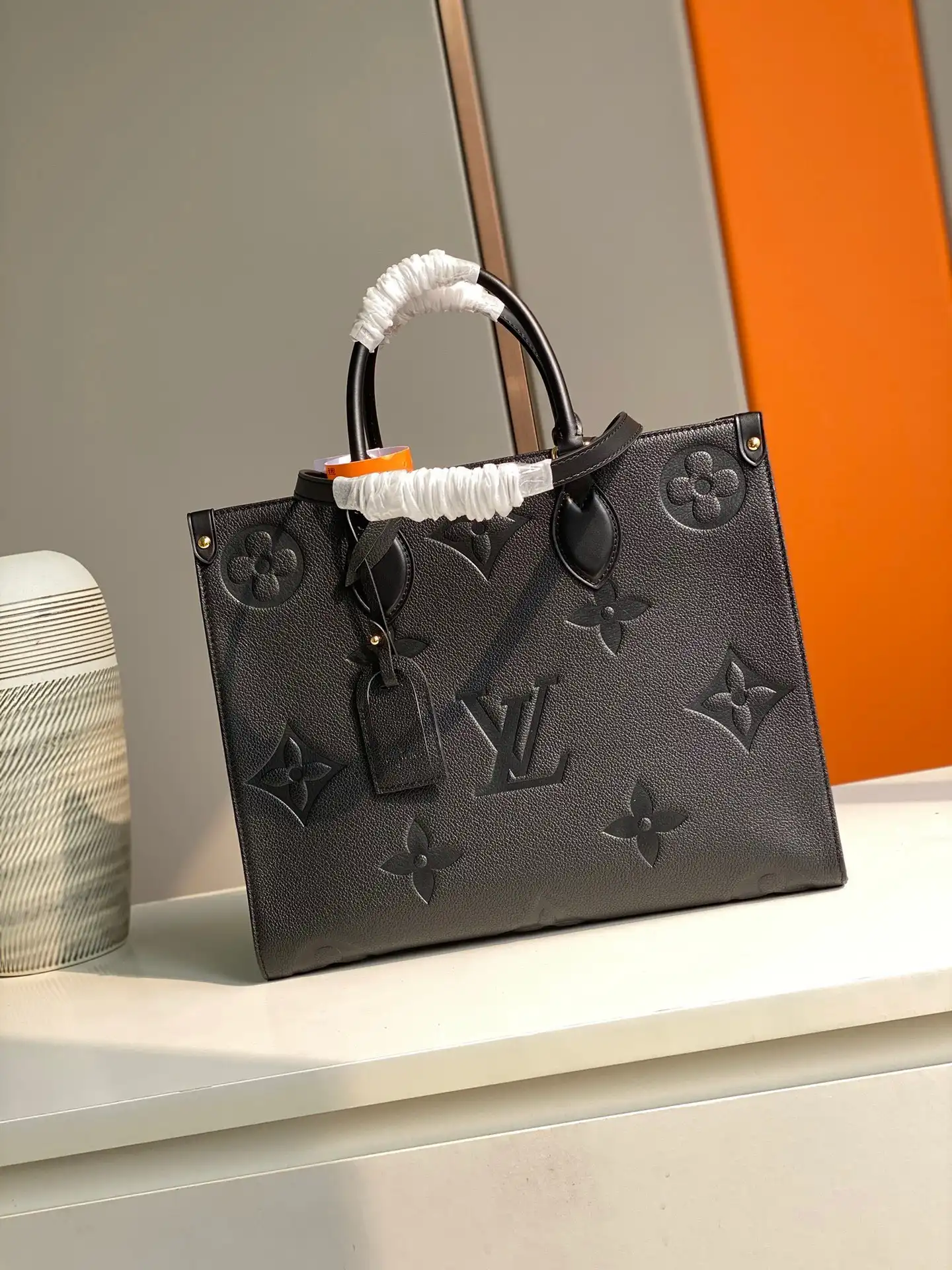 LOUIS VUITTON CABAS ONTHEGO GM