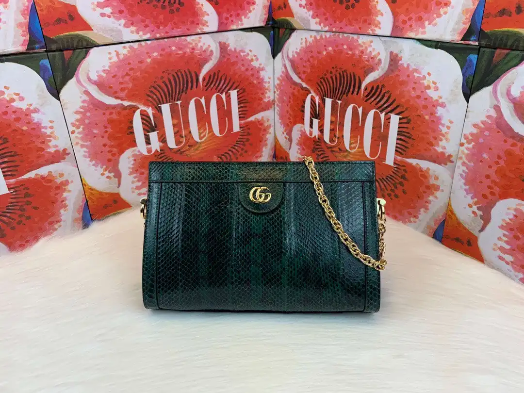 TO GUCCI Ophidia small shoulder bag