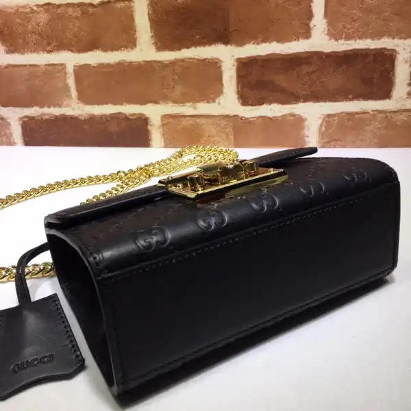 First bag ru GUCCI Padlock small Gucci Signature shoulder bag