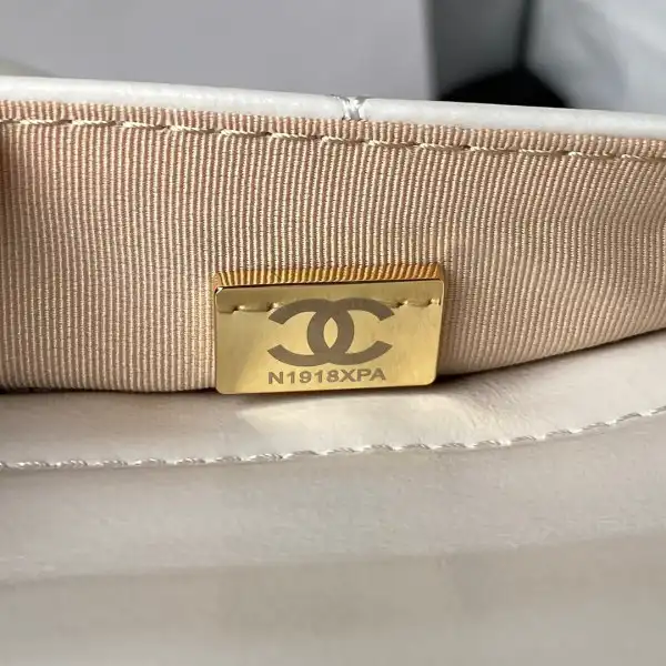 CHANEL HOBO HANDBAG