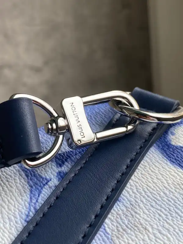 LOUIS VUITTON KEEPALL XS