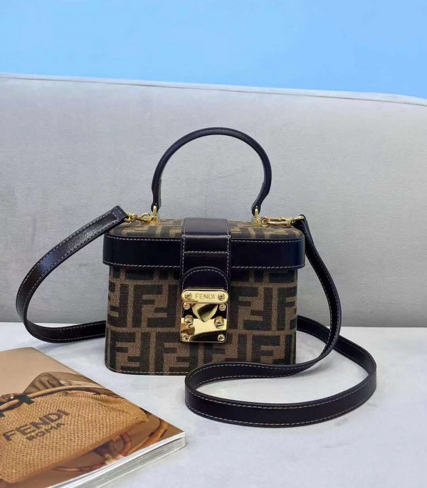 HOT SALE FENDI HANDLE BAG