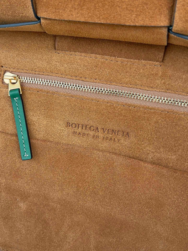 [FREE SHIPPING] BOTTEGA VENETA ARCO