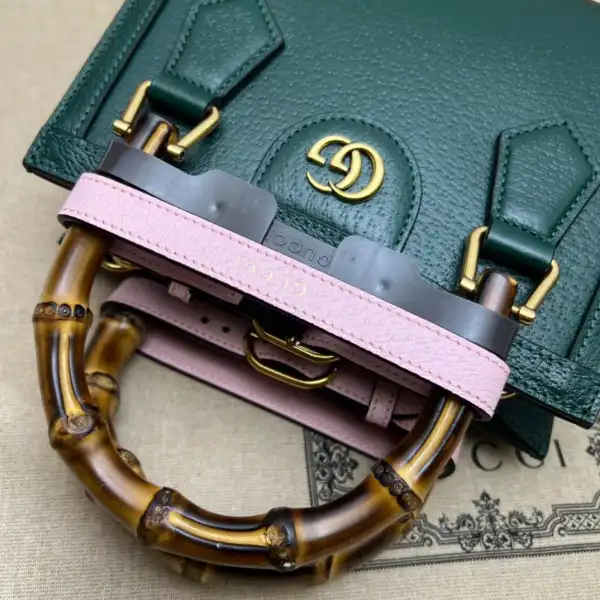 Gucci Diana mini tote bag