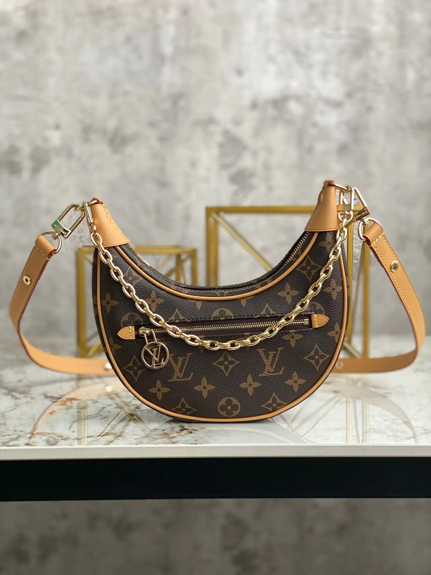 Affordable LOUIS VUITTON LOOP