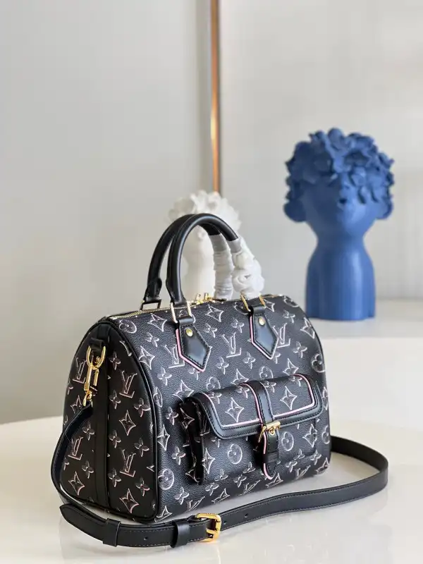 You get luxury for less. Shop now for the best deals on fake Louis bags. LOUIS VUITTON SPEEDY BANDOULIÈRE 25