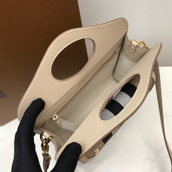 BURBERRY Pocket Bag