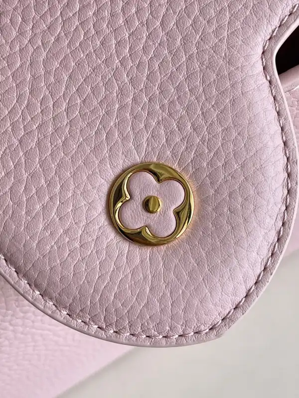 Rep LOUIS VUITTON CAPUCINES BB