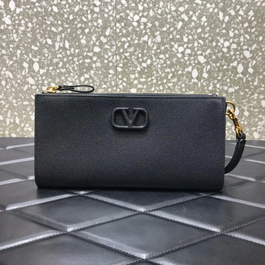 VALENTINO VSLING CLUTCH