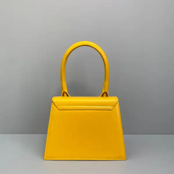 Bagsoffer JACQUEMUS Le grand Chiquito