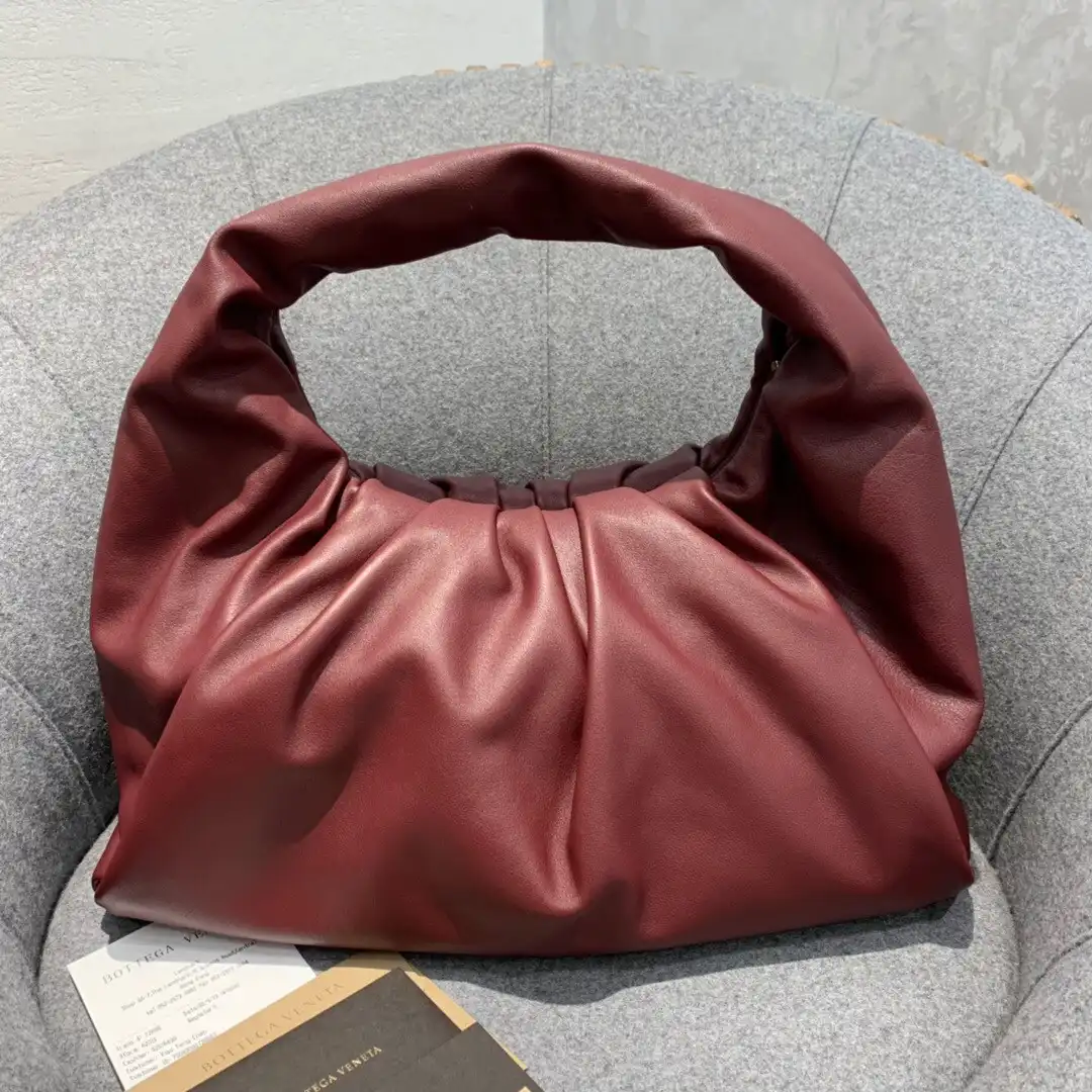 First bag ru BOTTEGA VENETA BV JODIE