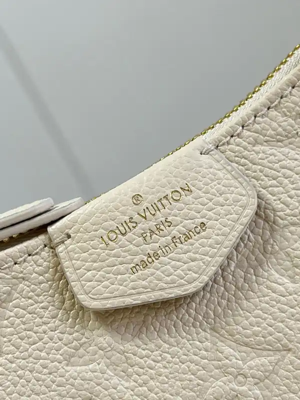 Affordable LOUIS VUITTON EASY POUCH ON STRAP