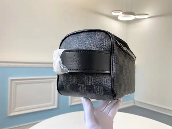 LOUIS VUITTON TOILETRY POUCH