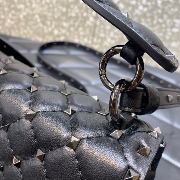 HOT SALE VALENTINO ROCKSTUD SPIKE SHOULDER BAG IN CRACKLE-EFFECT METALLIC