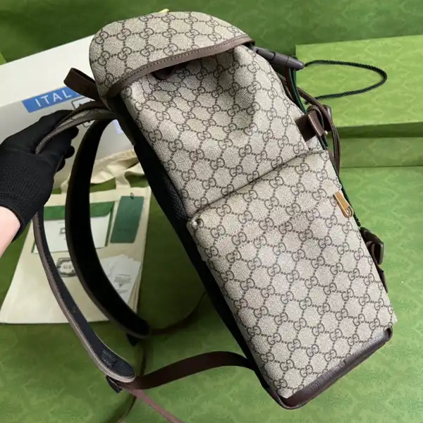 Frstbag ru Gucci GG skateboard backpack with Web