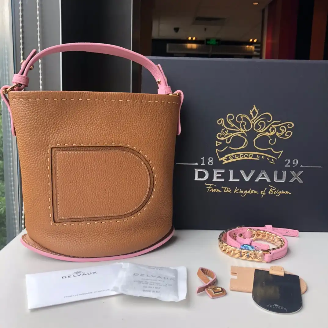 DELVAUX Pin Mini Bucket