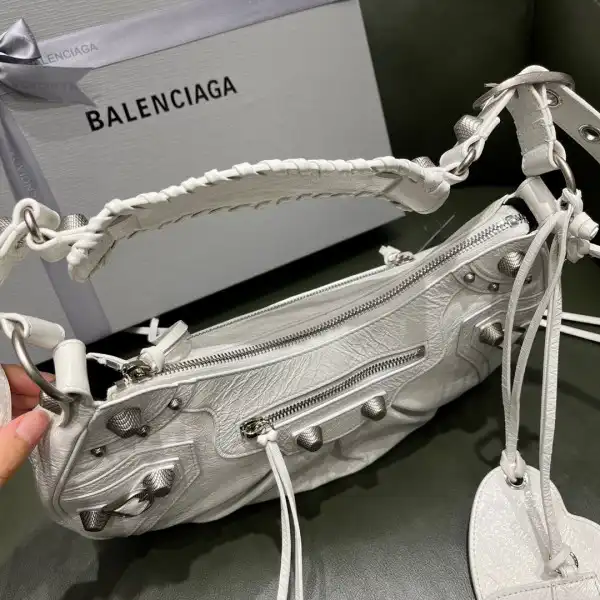 BALENCIAGA WOMEN'S LE CAGOLE SMALL SHOULDER BAG