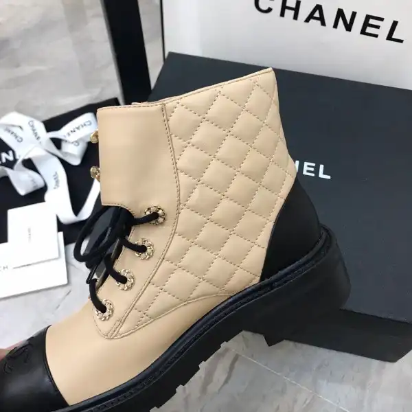 First bag ru CHANEL BOOTS