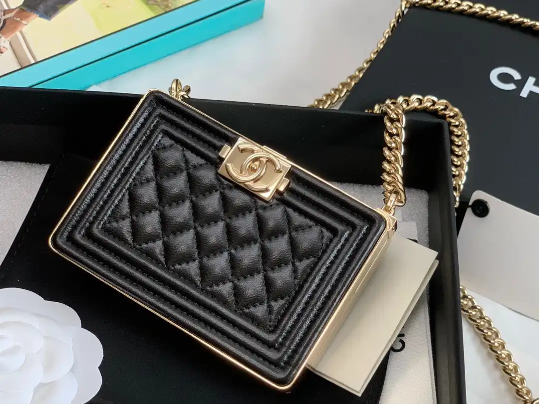 First Bag Ru CHANEL BOY MINAUDIERE